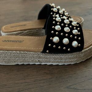 ANDREA FENZI Black Sandals with Pearl Accents